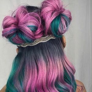 Meet your Posher, Bb louise